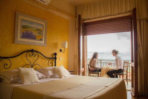Foto dalla galleria di Hotel Ristorante Tre Stelle a Montepulciano