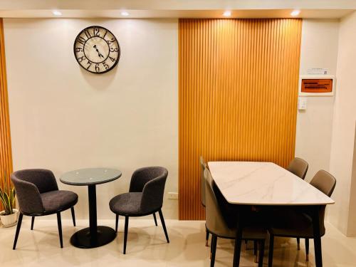 Area soggiorno di Kate's Haven Jazz Residences Makati, Manila