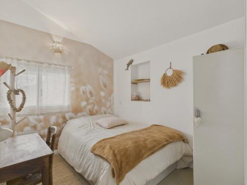 Photo de la galerie de l'établissement 700m plage - Arago - Terrasse - Maison pour 4, à Les Sables-dʼOlonne