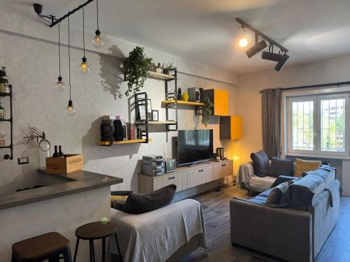 Relax & Explore Stylish Apartment in Rome