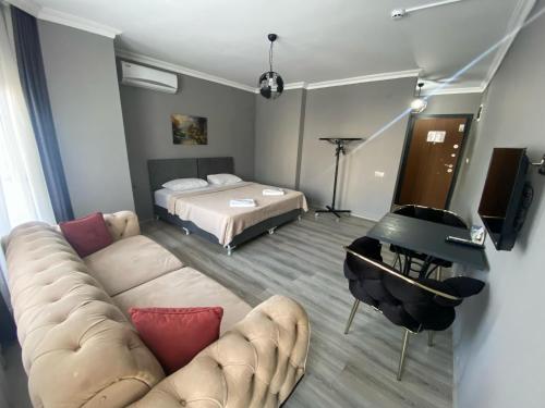 Double Room with Pool View