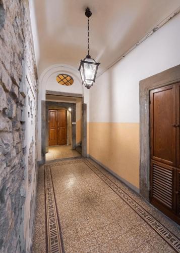 Keys of Italy - Vigna 8 Blu- Newly Renovated Elegant 2 Bedr - Great Central Location in Florence