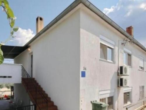 Apartment Mirela