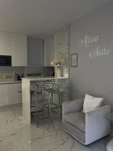 Alissa Suite photo 30