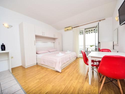 Apartment Mira-1 by Interhome