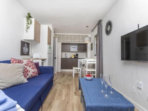 Apartment Cosy Lloret by Interhome