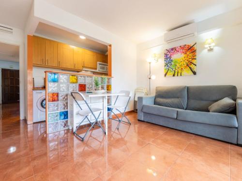 Apartment Mercuri by Interhome