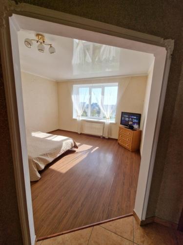 Μια τηλεόραση ή/και κέντρο ψυχαγωγίας στο Apartment on Chornovola, 44