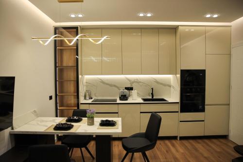 Kuhinja ili čajna kuhinja u objektu LM Apartments
