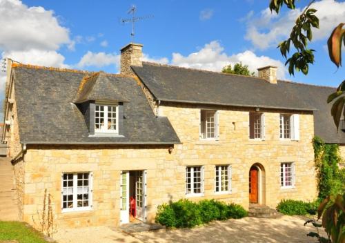 Grande Maison à la Campagne