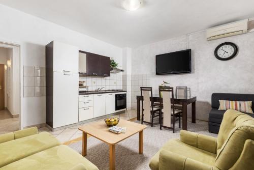 Apartment Helix