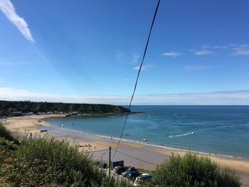 Gallery image of Crown Hotel in Pwllheli