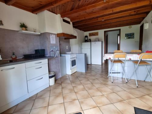 Η κουζίνα ή μικρή κουζίνα στο Au p'tit bonheur vosgien