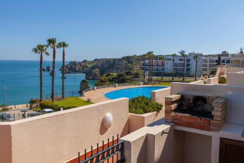 CliffSide Apartments
