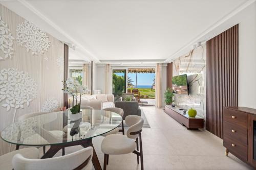Luxueux Appartement avec Jardin Suspendu Vue Mer 10 min du Palais Cannes