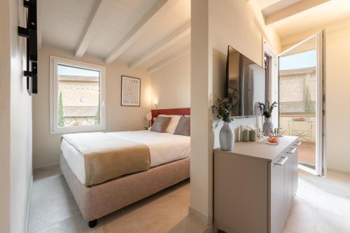 Via Avelli, 4 - Florence Charming Apartments - Attico al 5to piano senza ascensore vicino Stazione Con terrazza con Vista Santa Maria Novella
