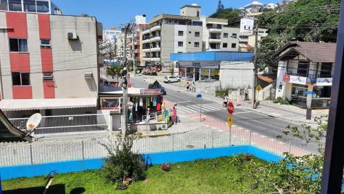 Η γειτονιά γύρω από ή μία γειτονιά κοντά σε αυτό το διαμέρισμα