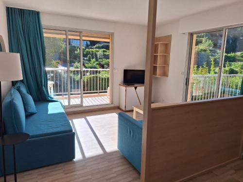 Photo de la galerie de l'établissement Villa Livia - Résidence avec piscine, à Cannes