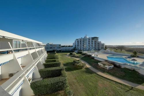 Appartement charmant à Le Grau-du-Roi avec piscine