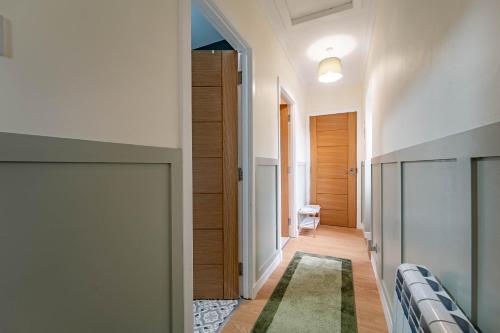 Ένα μπάνιο στο Fort William Cottage ,11 Torlundy Courtyard