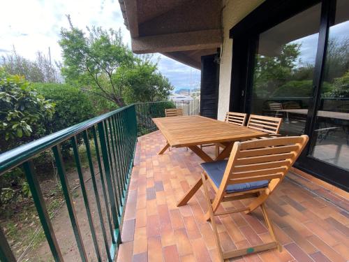 Балкон или терраса в MarinesAppartement, Beach Duplex