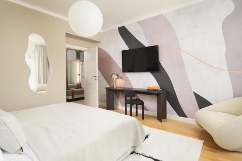 Luxury Apartment Bellux Stay for 5, Split Old Town and Bacvice Sandy Beach