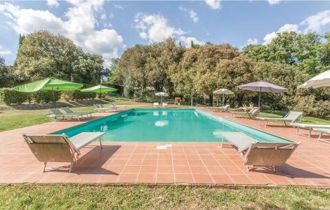 Πισίνα στο ή κοντά στο Agriturismo Poggiolo