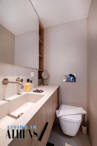 Eugene's Loft - Acropolis View - Jacuzzi 2&1 ppl