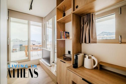 Eugene's Loft - Acropolis View - Jacuzzi 2&1 ppl