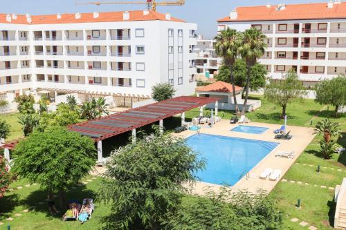 Apartment with Pool in Vilamoura by Centralgarve