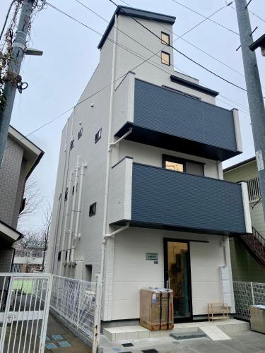 C1 Shibuya new hotel, 2 bedrooms and 1 living room, 7 mins to ST Max 6P 渋谷全新酒店 全新装修 两室一厅 交通中心 车站7分钟 最大6人 直达新宿 涉谷 表参道 品川 池袋 上野 代代木 银座 原宿