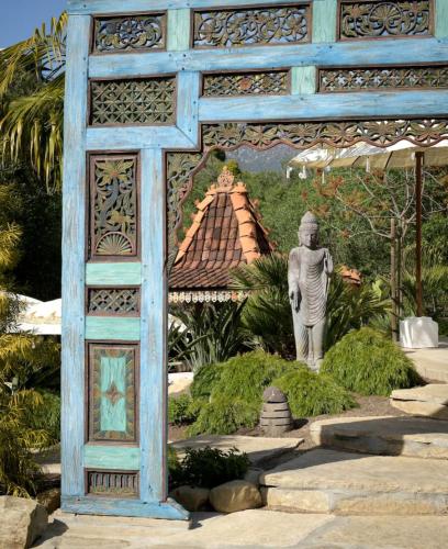 Κήπος έξω από το Group-Friendly and Tranquil Oasis