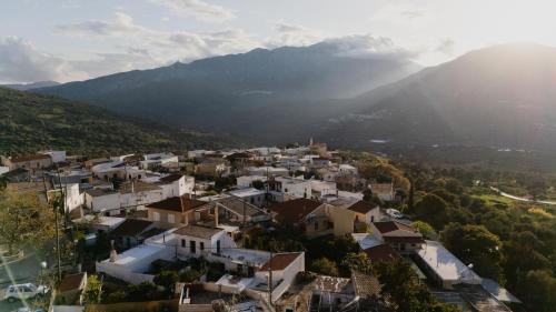 an aerial view of a village in the mountains at Casa Moderna in Fourfourás