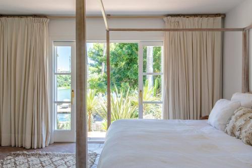 JAMES SMB10 - Stunning luxury finca on a private domaine at Villa Padierna Golf Club Golf Club