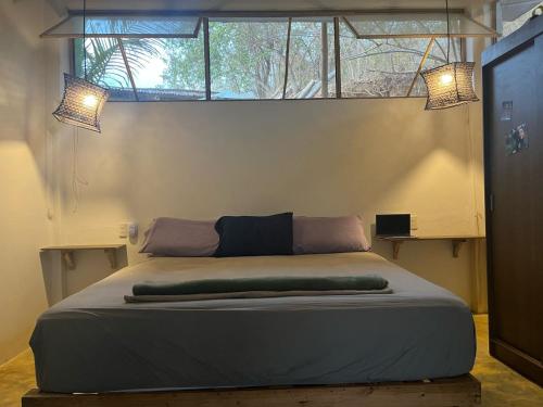 Ein Bett oder Betten in einem Zimmer der Unterkunft Bajo Las Estrellas Eco Glamping