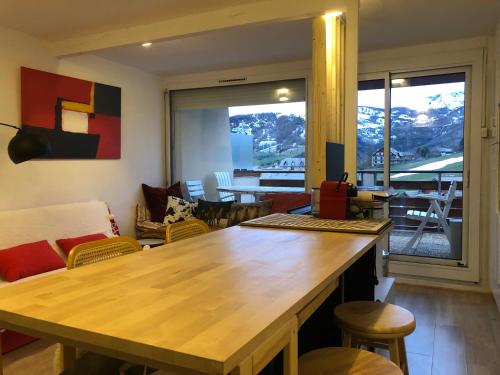 Les alpages - lit queen size - centre station