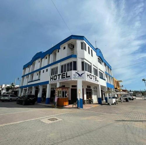Bangunan di mana terletaknya hotel