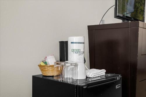 Φωτογραφία από το άλμπουμ του Stylish Queen Suite near Disney Sleeps at 4 στο Ορλάντο
