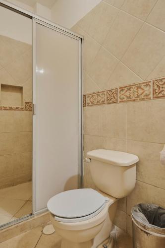 Koupelna v ubytování Hotel Cervantino