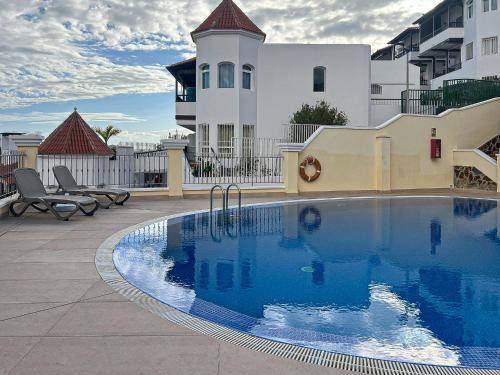 Oceano Residence La Caleta with Sea View & Terrace, 2B