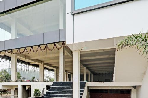 Bangunan di mana terletaknya hotel