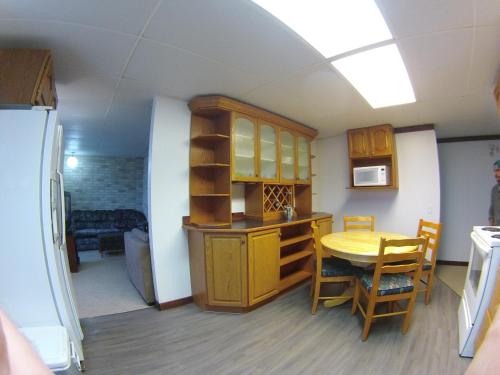 Kuchyň nebo kuchyňský kout v ubytování Rycroft Hotel