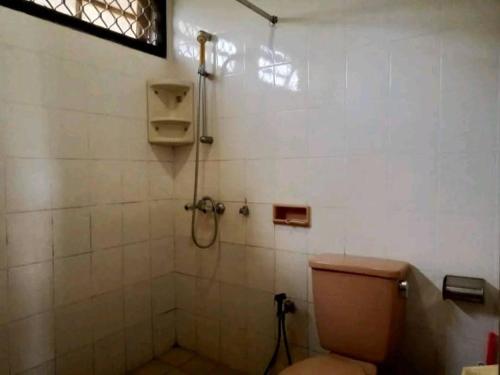 Ένα μπάνιο στο Shakila Villa