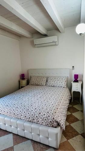 Katil atau katil-katil dalam bilik di Palazzo Giacchina