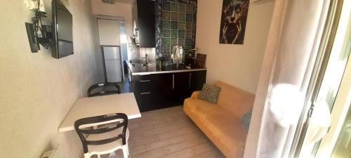 Appartement 357, PORT NATURE colline 3 au village naturiste