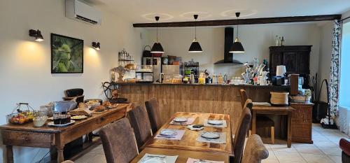 Drinks på Les Jardins de Falguière