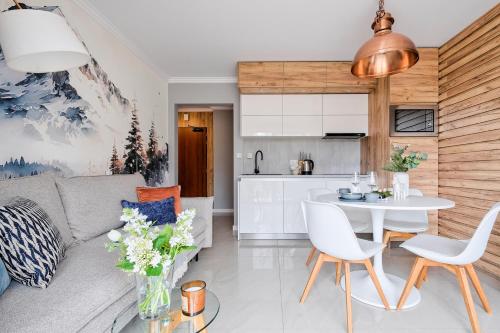 Kuchyň nebo kuchyňský kout v ubytování Aparthotel Góralski Spa & Restaurant