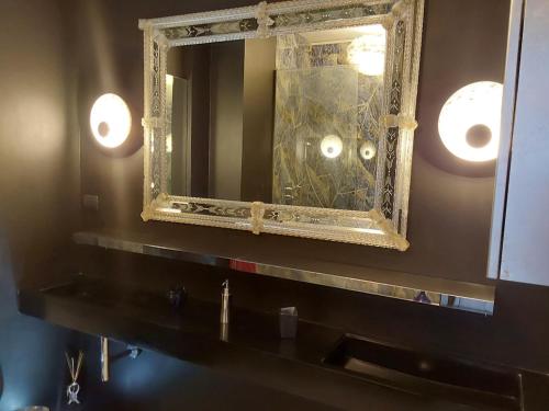 ラ・スペツィアにあるVip garden jacuzzi seaview in the hearth of downtownのギャラリーの写真