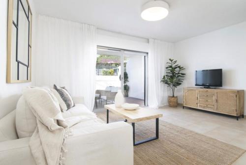 2 bedroom flat in Nueva Andalucia