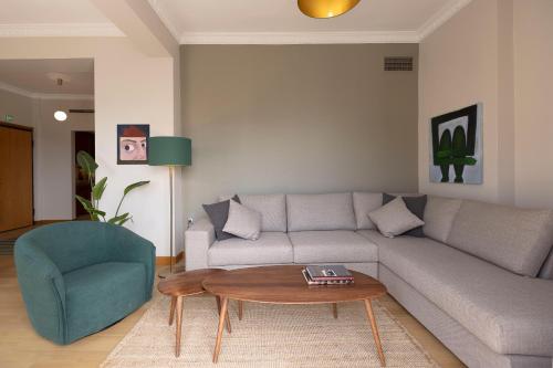 Cityscape Elegance, Central Thessaloniki sea view apartment